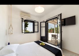 Villa Pela 2