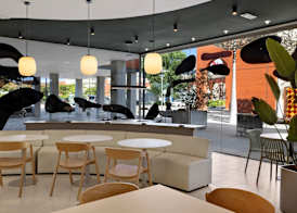 B&B HOTEL Girona 3 5
