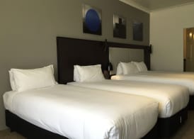 Silkari Urban CKS Sydney Airport Hotel 4
