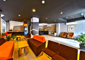 H2 Hotel 2