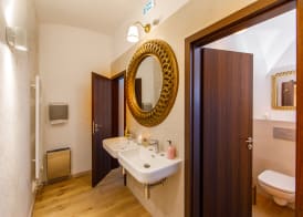 BEIGLI Hotel & Garden 2