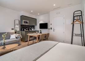 Limehome Vitoria Palacio de los Álava-Velasco 2