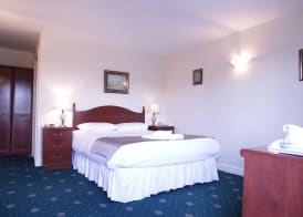 The Rusland Pool Hotel 5
