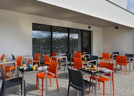 First Inn Hotel Blois 4
