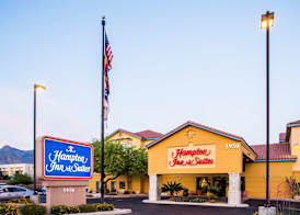 Hampton Inn & Suites Tucson Mall 5