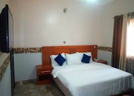 Bayse One Place Jericho 4