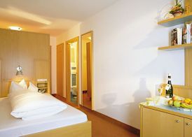 DAS VIER Sport und Wellnesshotel 3