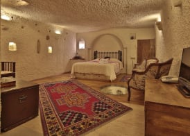 Village Cave House Hotel 4