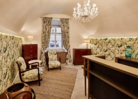 Maison Bistro & Hotel 2