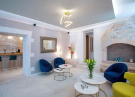 Casa Moazzo Suites and Apartments 4
