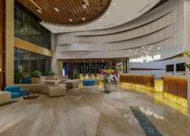 Maximilan Danang Beach Hotel 2
