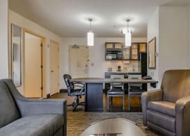 Sonesta Simply Suites Boston Braintree 3