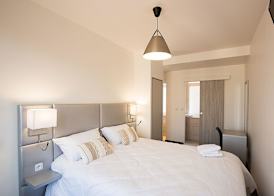 HOTEL AMBASSADEUR 2