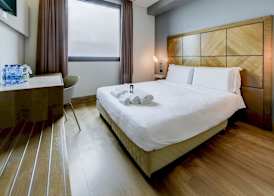 B&B HOTEL Padova 4