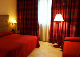 Garden Hotel 5