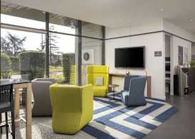 Courtyard by Marriott Toulouse Airport 5