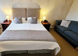 Stoke Lodge Hotel 3
