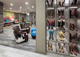 Courtyard by Marriott Fort Worth Historic Stockyards 5