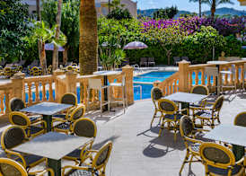 FLOR los Almendros Hotel 4