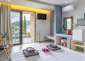 Core Luxury Suites 3