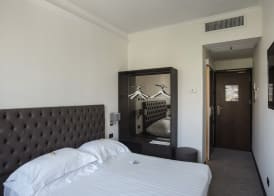 Hotel Plaza 4