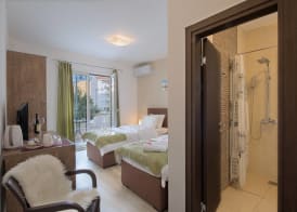 Le Marc Guest house 4