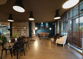 La Meridiana Bleisure Hotel 4