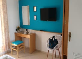 Elite Corfu - Adults Friendly 4
