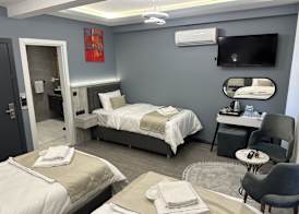 Blue Moonrise Hotel 5