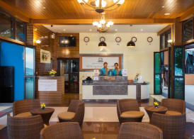 Phi Phi Long Beach Resort & Villa 4