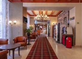 Avenue Hotel 4