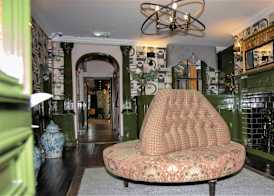 OYO The Townhouse 5
