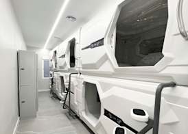 Hostel Space Capsule 4