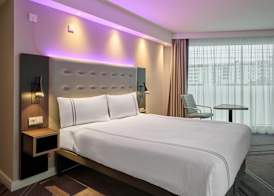 Premier Inn Stuttgart City Centre 4