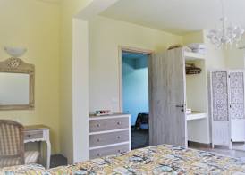 Anelia Boutique Studios & Apartments 3