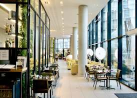 Radisson Blu CDG Airport Terminal Hotel, Paris 5