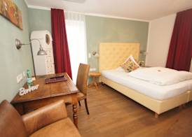 UNO Hotel Chapeau Noir - Free Parking by ANS 4