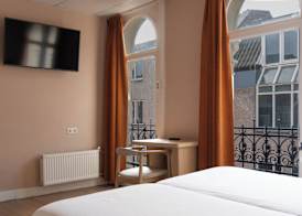 CS Hotel 4