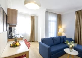 Comfort Suites 5