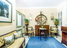 Lantern Guest House 5