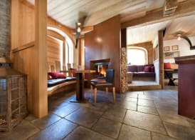 Alpen Hotel Chalet 3