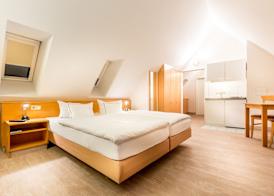 Hotel am Rokokogarten 4