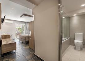 Piraeus City Hotel 4