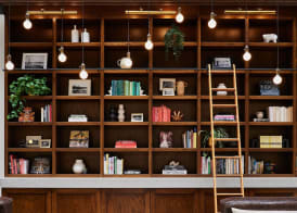 Metcalfe Hotel Ottawa by Gray Collection 3
