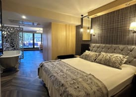 Enki Royal Cesme Hotel 2