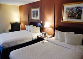 Fort Magruder Hotel Trademark Collection by Wyndham 5