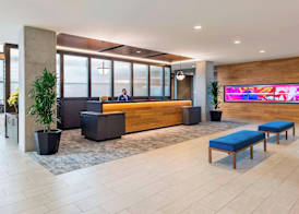 SpringHill Suites by Marriott Madison 2