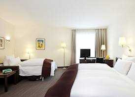 elaya hotel noerdlingen, Trademark by Wyndham 5