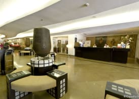 Crown Regency Suites Mactan 2