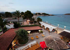 Apartamentos Playa Es Cana 3